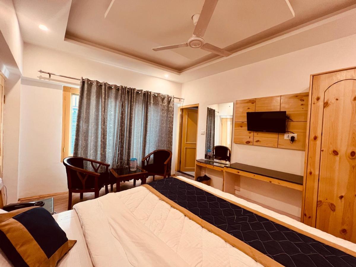 Hotel Lemoon Tree Manali  Ngoại thất bức ảnh